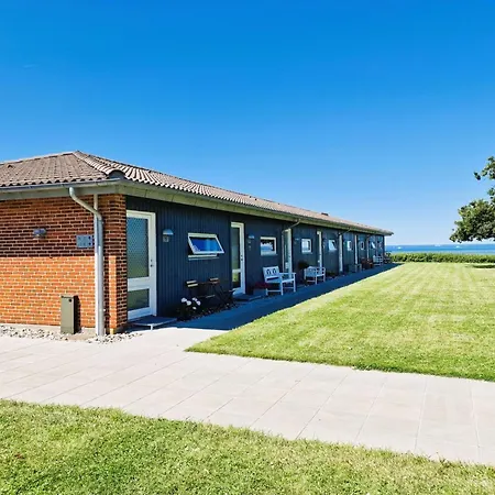 Emira - 50m From The Sea By Interhome Apartment
